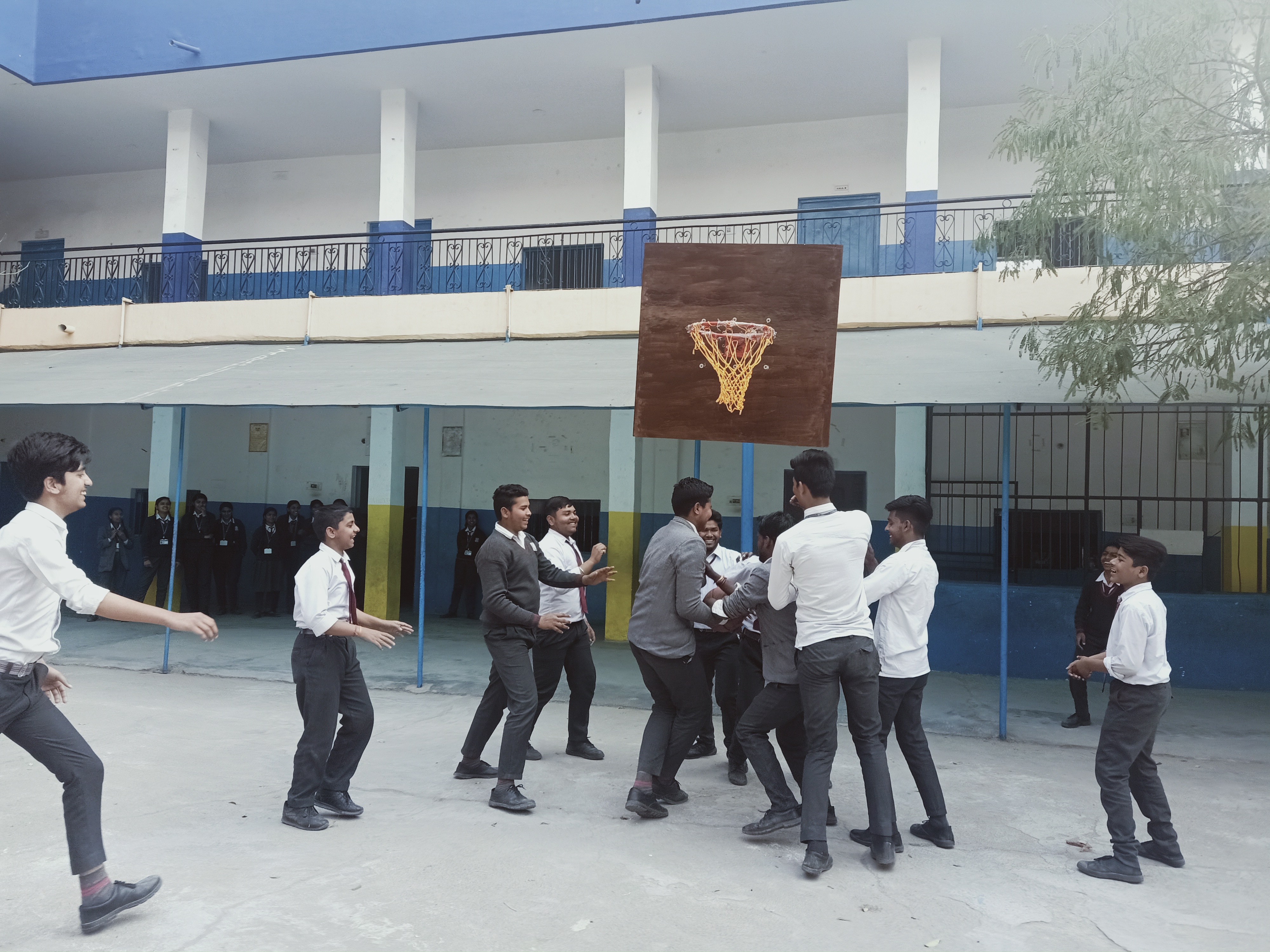 Sports & Recreation